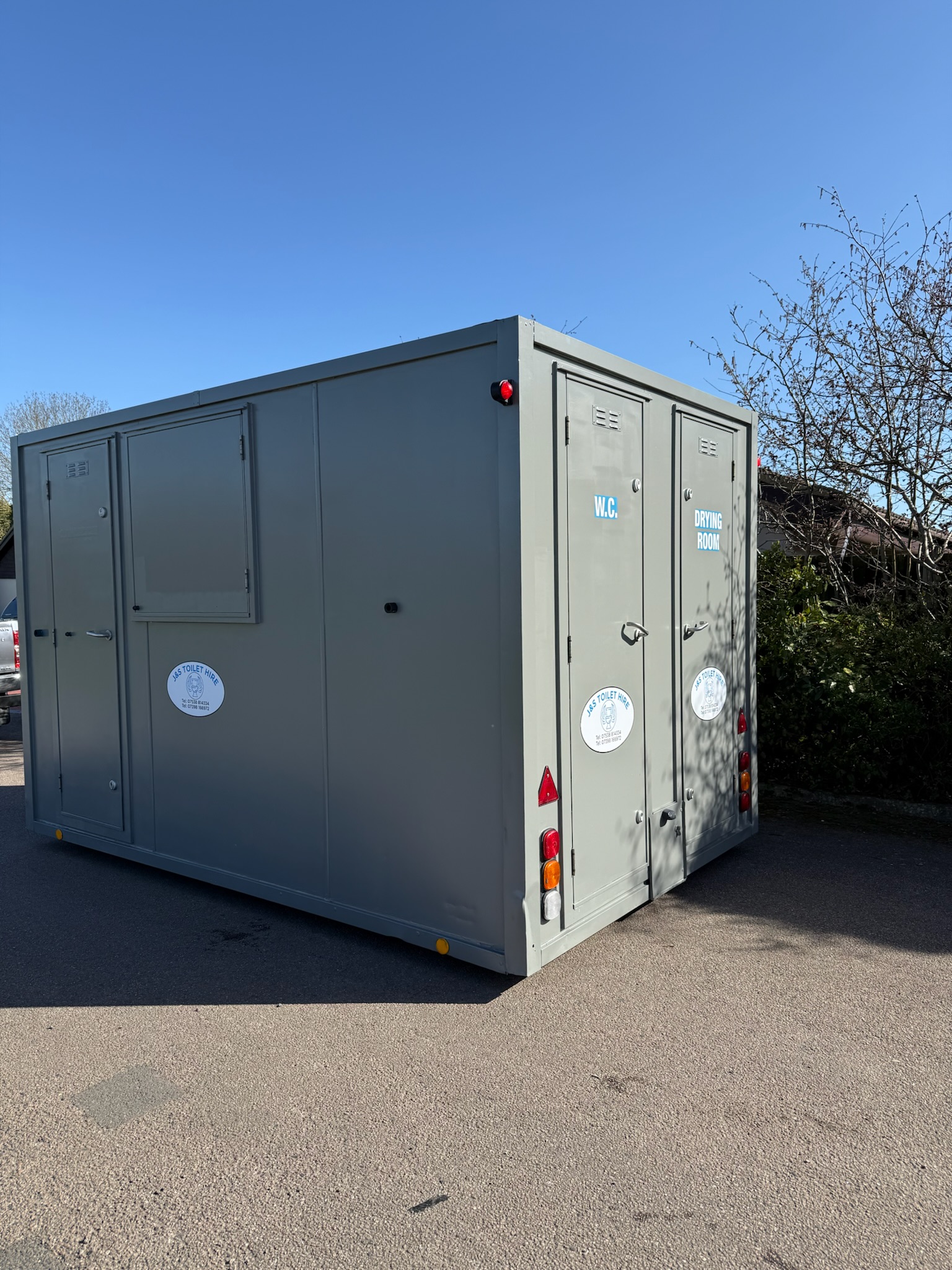 Welfare unit exterior - side view showing W.C. and Drying Room doors